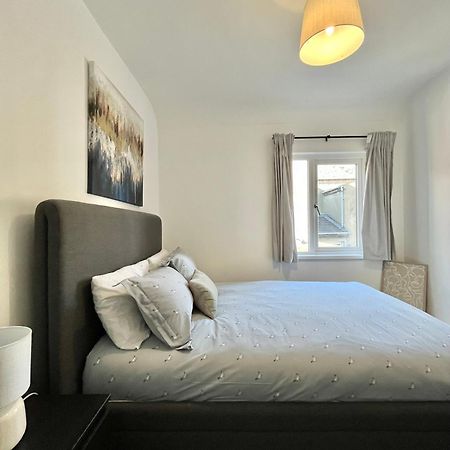 Apartamento Bailey'S Townhouse Belfast Exterior foto